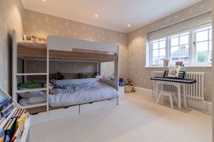 Elmfield Way